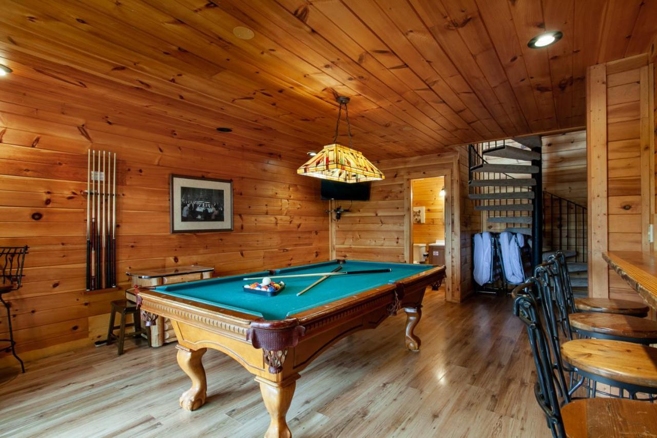 Bear Crossing Mtn View Game Room Гатлинбург Экстерьер фото